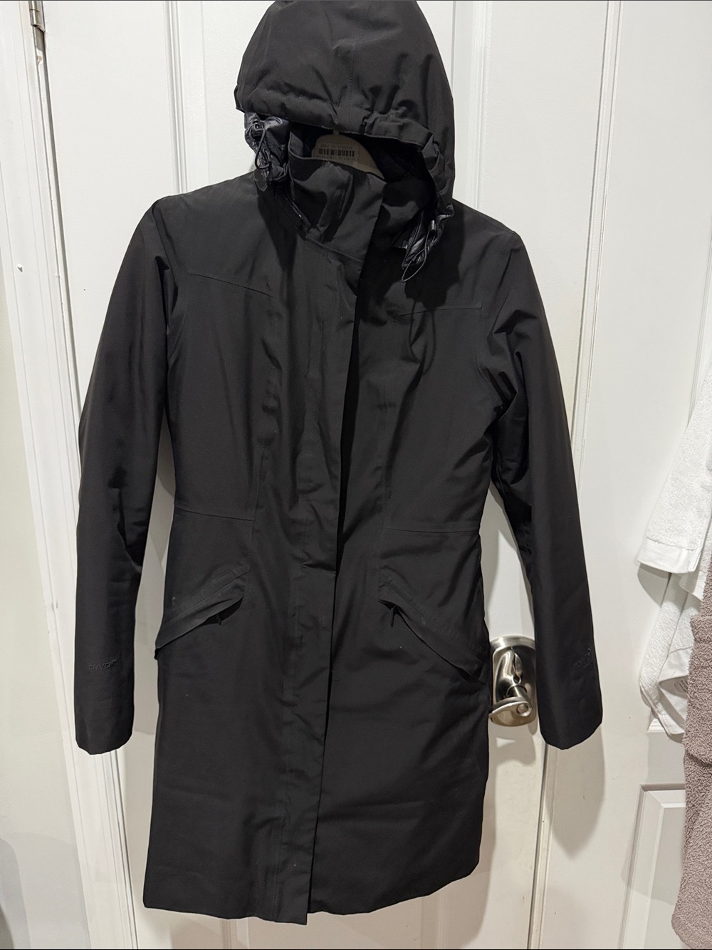 The North Face Black Hooded Winter Coat with internal down shell that zips out